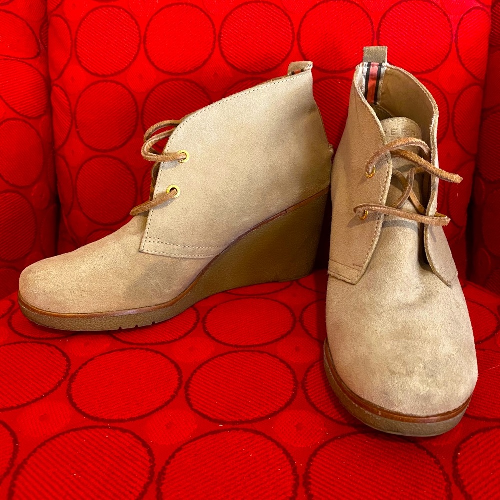 Sperry wedges